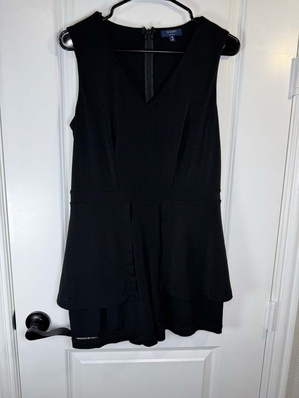 Kaari Blue Black Sleeveless V-Neck Peplum Skort Romper Size M